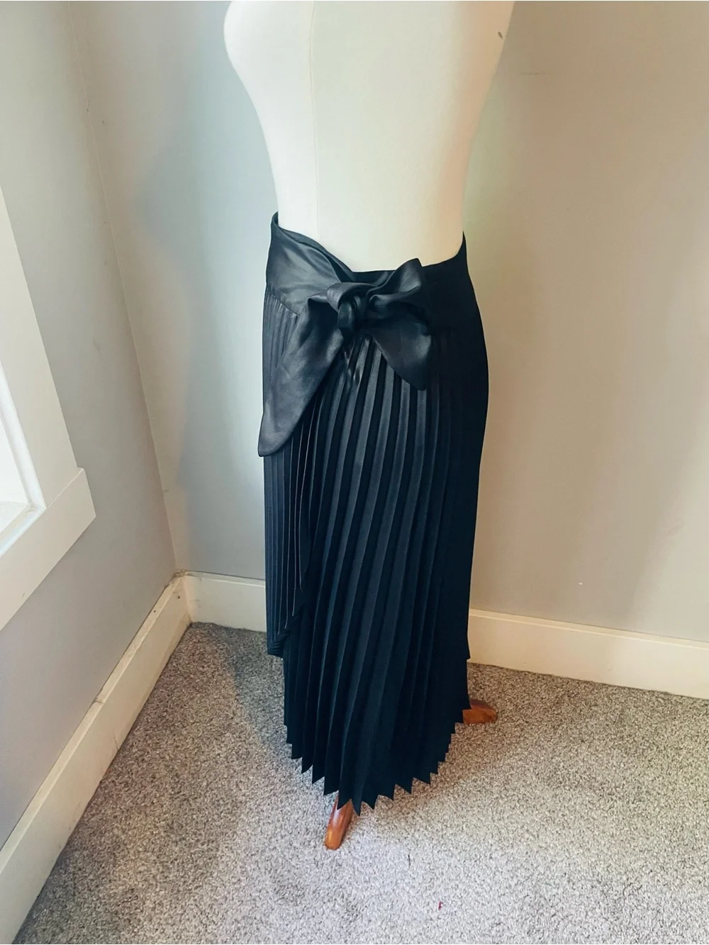 WHBM Black Pleated Wrap Midi Skirt
